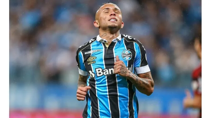 Luiz Fernando não preenche lacuna de Cebolinha e Grêmio encaminha acerto com meia-atacante