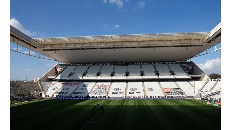 Corinthians teria assinado pré-contrato com empresa por naming rights da Arena, informa Cappellanes