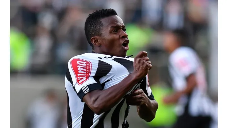 Massa vê Cazares como solução após indireta de vice do Galo