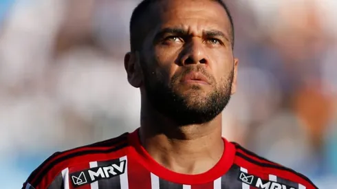 São Paulo é definitivo sobre saída de Dani Alves para o Flamengo