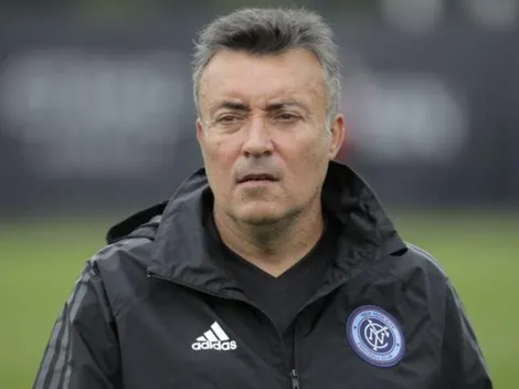 Flamengo avança por Domènec Torrent