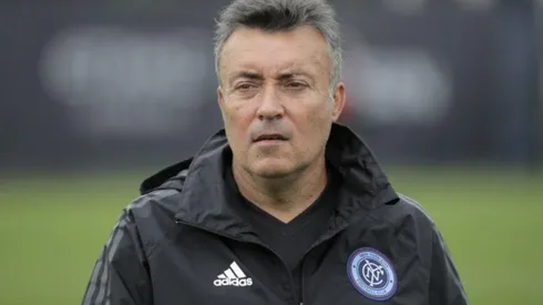 Flamengo avança por Domènec Torrent