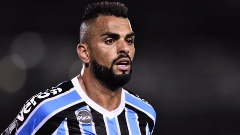 Maicon responde críticas de Fabiano Baldasso após vitória do Grêmio