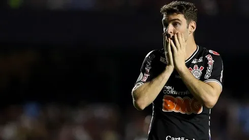 Boselli levanta suspeitas de Covid-19 no Corinthians