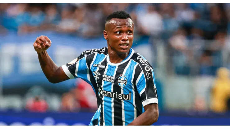 Nathan Fernandes chama atenção na vitrine Tricolor