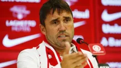 Coudet dá aval e centroavante argentino inicia conversas com o Inter