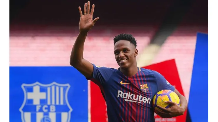 Mina revela porque não teve muitas oportunidades no Barcelona