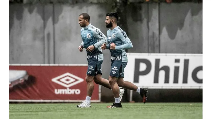 Sánchez, Felipe Jonatan e Luan Peres realizam testes para a Covid-19