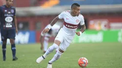 Ex-Inter, Jonatan Álvez é pivô de confusão no Equador