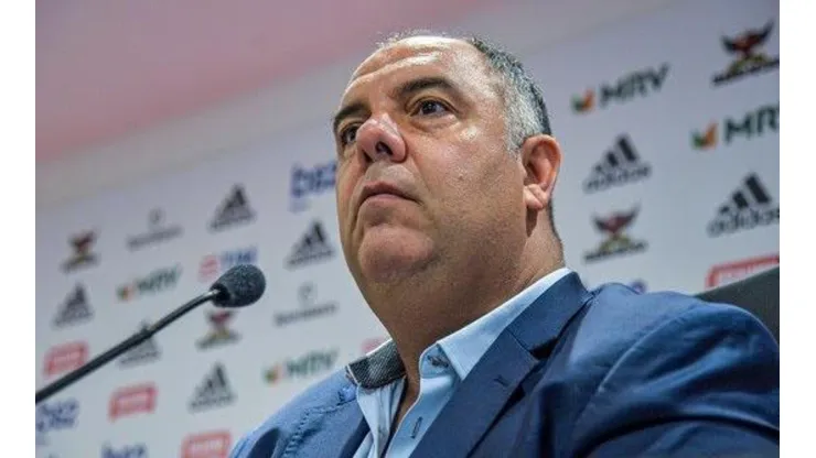 Marcos Braz vê oferta de R$ 195 milhões por meia e empresário diz: "Difícil segurar"