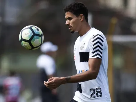 Santos vê novidade em possível acerto de Veríssimo com o Atlético