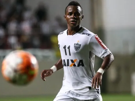 Cazares vira moeda de troca por jogador do Palmeiras