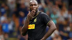 Lukaku, astro da Bélgica e da Inter de Milão, é conhecido pela força e capacidade em fazer gols - Foto: Divulgação.