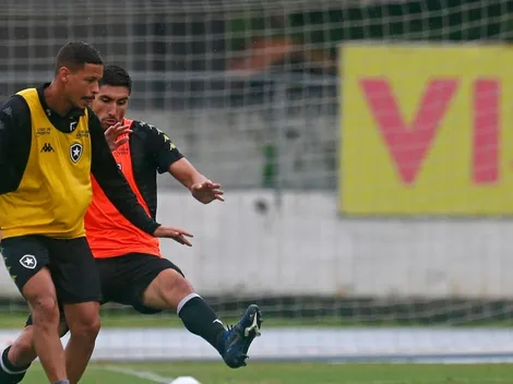 Meio-campista encaminha saída do Botafogo