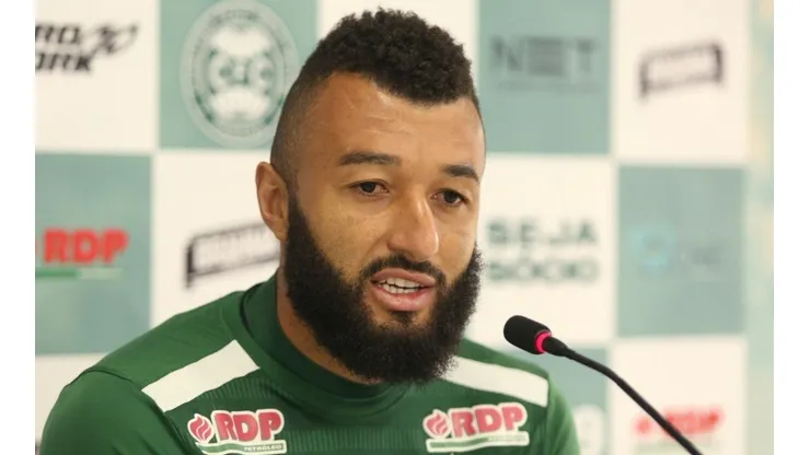 Muralha e Matheus Sales puxam fila de jogadores que ficam sem contrato com o Coxa no final de 2020