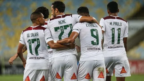 Fluminense se articula nos bastidores e define futuro de atacante