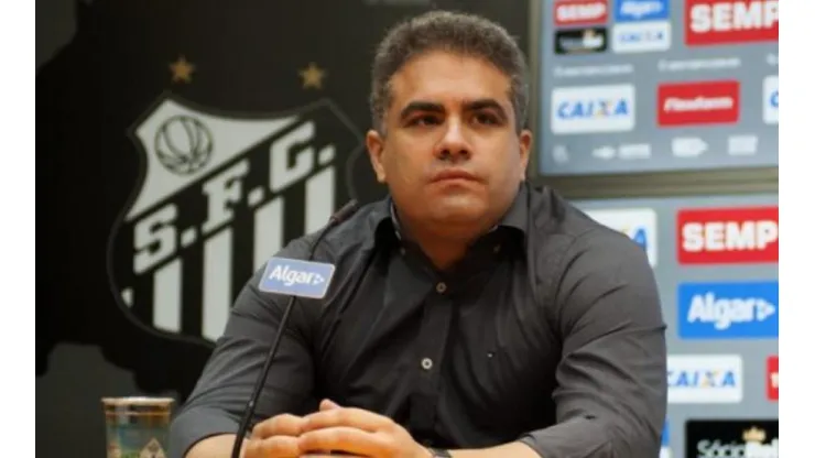 Vice-presidente do Santos, Orlando Rollo dispara contra José Carlos Peres