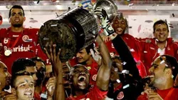 Campeão da Libertadores pelo Inter, Walter deseja jogar no Grêmio