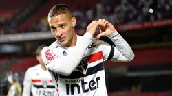 Despedida de Antony no São Paulo ganha contornos dramáticos