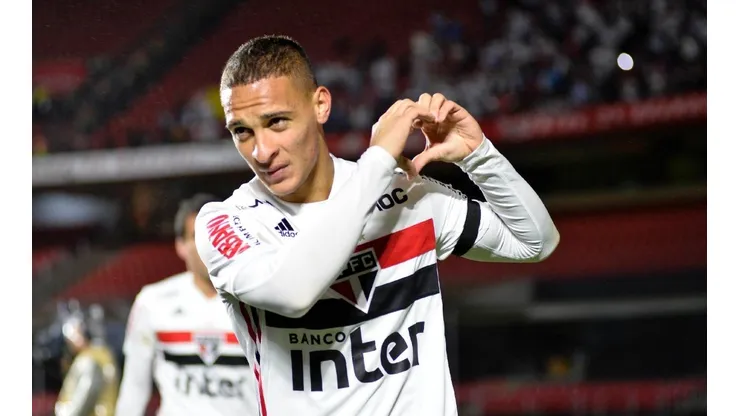 Despedida de Antony no São Paulo ganha contornos dramáticos