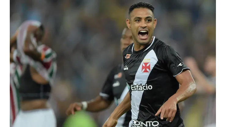 Ramon inicia reformulação no Vasco e Werley deve perder espaço