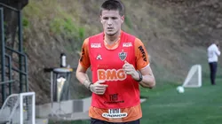 Atlético tem 11 jogadores emprestados e atacante pode voltar