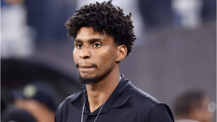 Hugo Souza não ficou em cima do muro e escolheu a torcida mais poderosa entre Flamengo e Corinthians