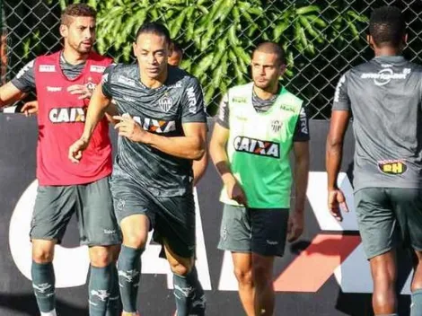 Com poucas opções, Sampaoli reintegra atacante ao grupo do Galo