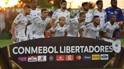 Jogador do Santos fará cirurgia nesta quarta e tempo de recuperação preocupa