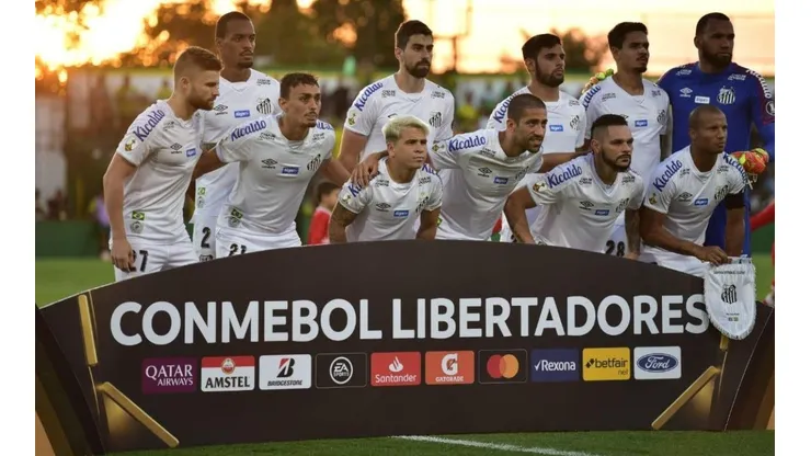 Jogador do Santos fará cirurgia nesta quarta e tempo de recuperação preocupa