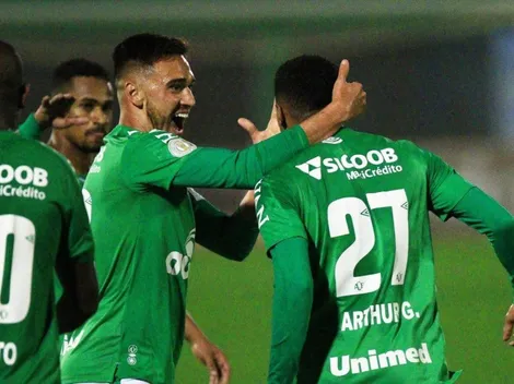 Athletico fica próximo de contratar meio-campista da Chapecoense