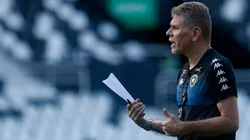 Com dois desfalques, Autuori monta time do Botafogo para jogo contra o Paraná