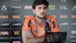 Rabello faz declaração contundente sobre chance de Veríssimo no Galo: "Ninguém está preocupado"