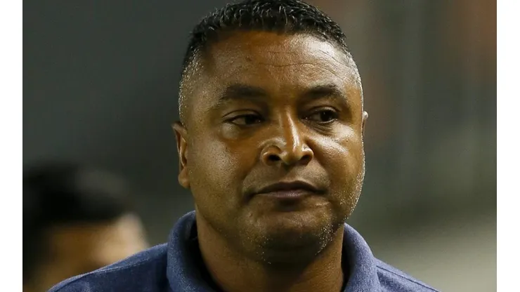 Técnico pode bancar jogador e ter problemas com a torcida