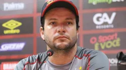 Daniel Paulista lamenta empate, mas elogia a equipe do Sport. "Estamos no caminho certo"