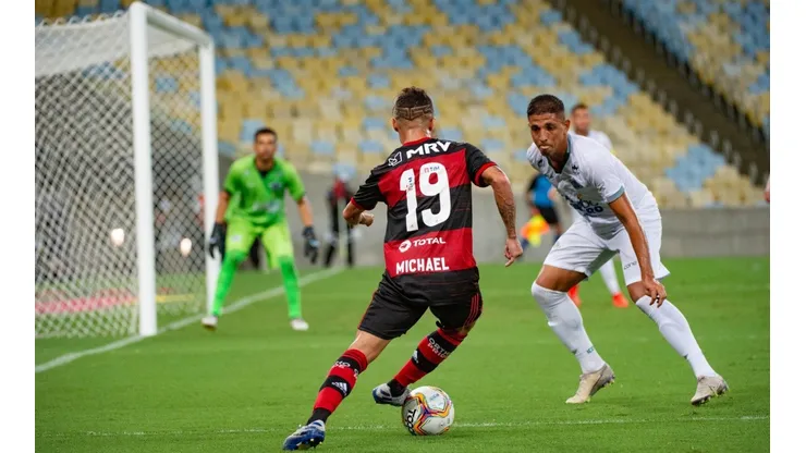 Michael é opção para ser titular. Foto: Alexandre Vidal/Flamengo.