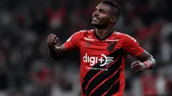 Nikão não garante permanência no Athletico