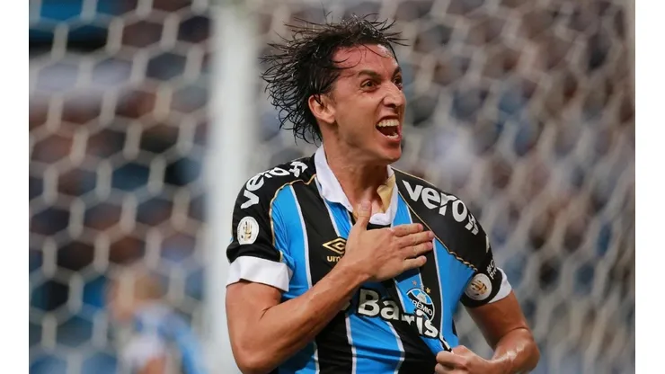 Renato deve promover retorno de trio contestado