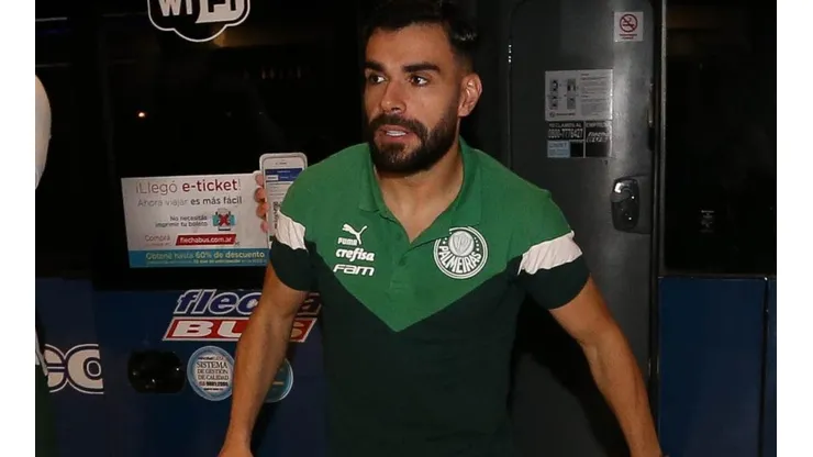 Bruno Henrique pede respeito contra time da Segunda Divisão