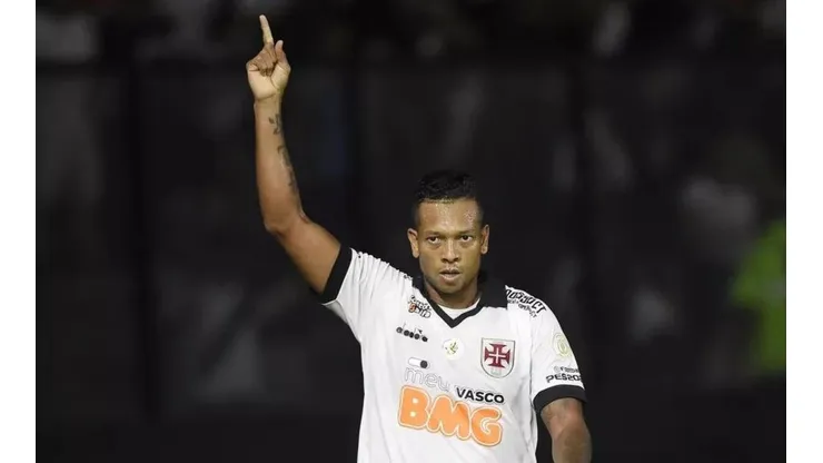 Breno impressiona DM do Vasco e pode voltar