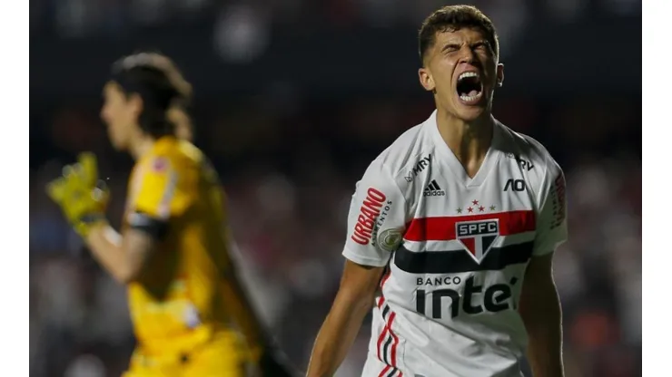 Diniz dá bronca no vestiário e pode perder Bueno e Volpi para a estreia