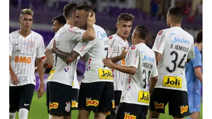 Tiago Nunes deve promover mudanças no Corinthians