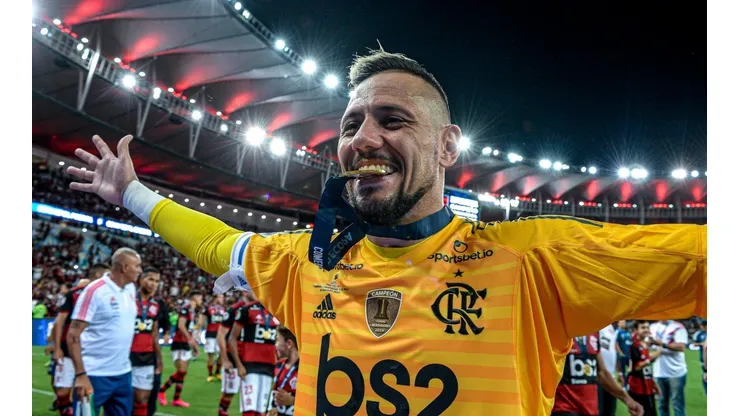 Diego Alves fala sobre seu vínculo com o Mengão