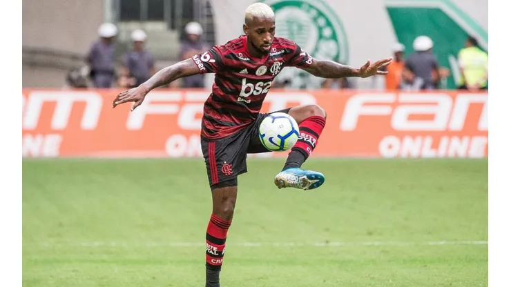 Nice-FRA demonstra interesse em contratar Gerson, do Flamengo