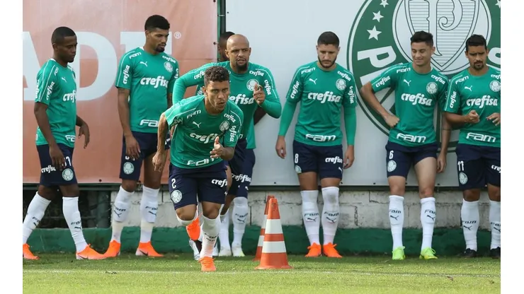Cruzeiro demonstra interesse em contratar Angulo e Jean, do Palmeiras