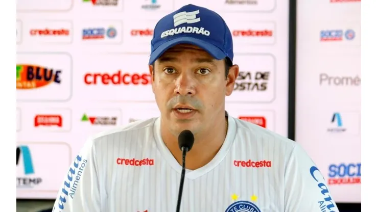 Dado Cavalcante esboça Bahia titular para o clássico