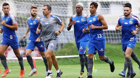 Atacante do Santos recebe proposta do Athletico