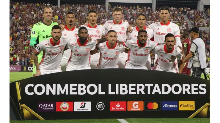 "Guerrinha" coloca Inter já na próxima fase da Libertadores