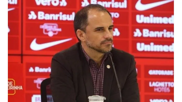 Caetano traça "plano perfeito" para contratações no Inter