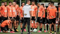 Dudamel mexe no esquema tático do Galo